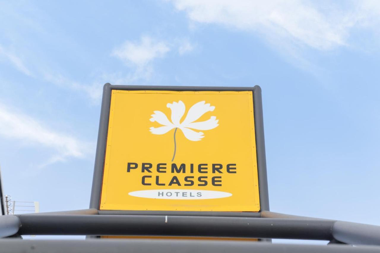 Premiere Classe Plaisir Gatines 外观 照片